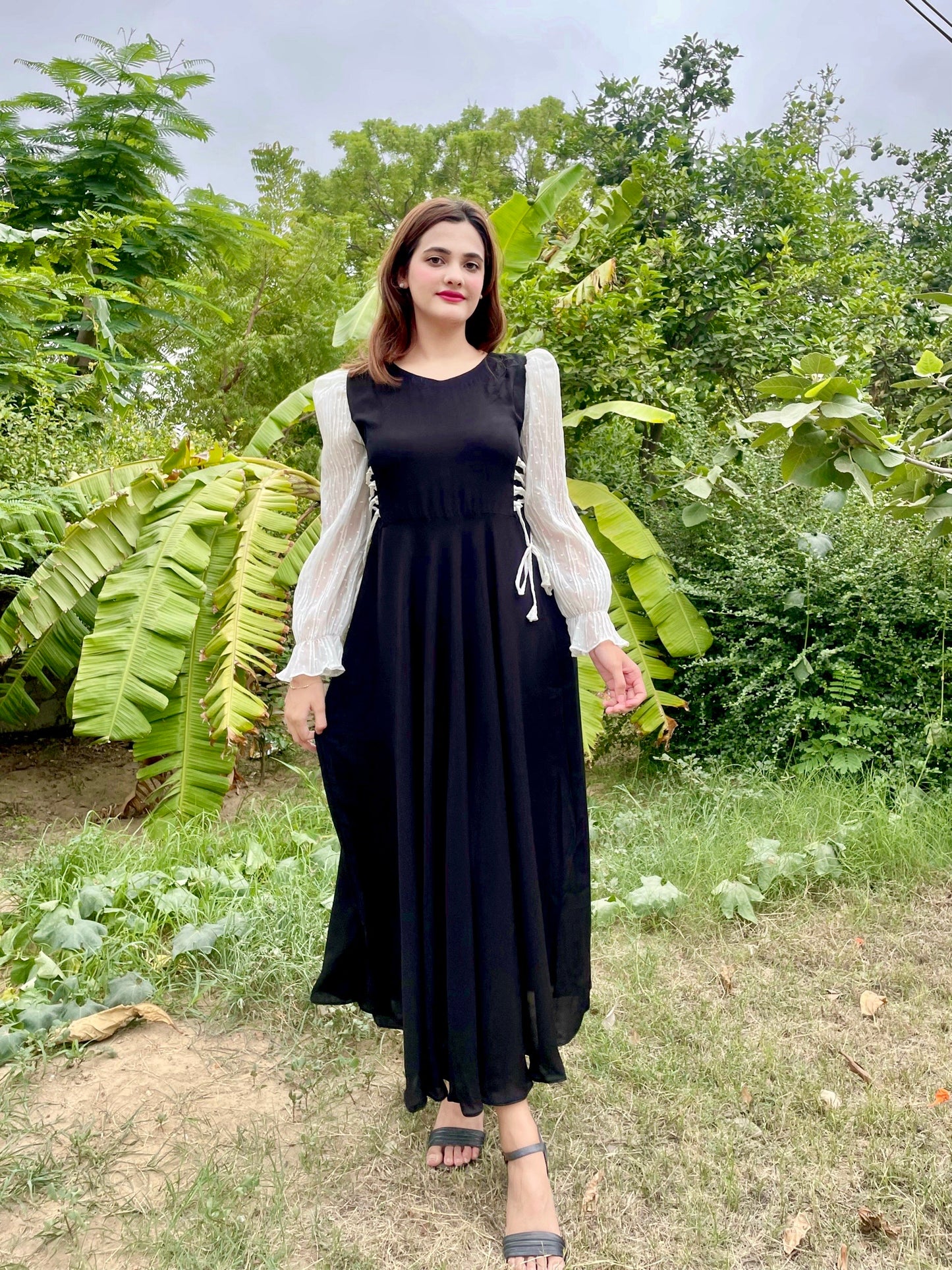 TWO TONE SIDE KNOT DRESS