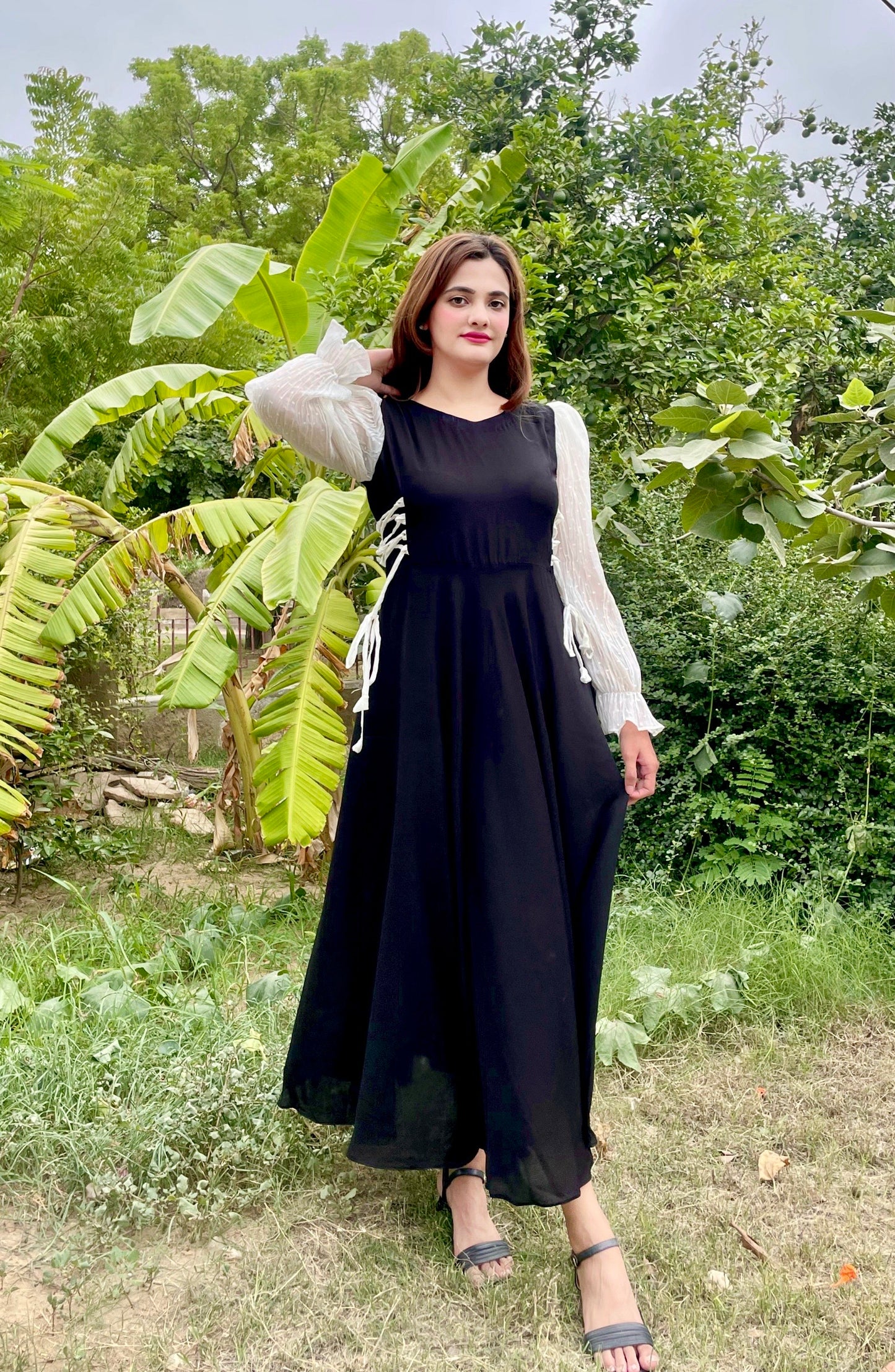 TWO TONE SIDE KNOT DRESS