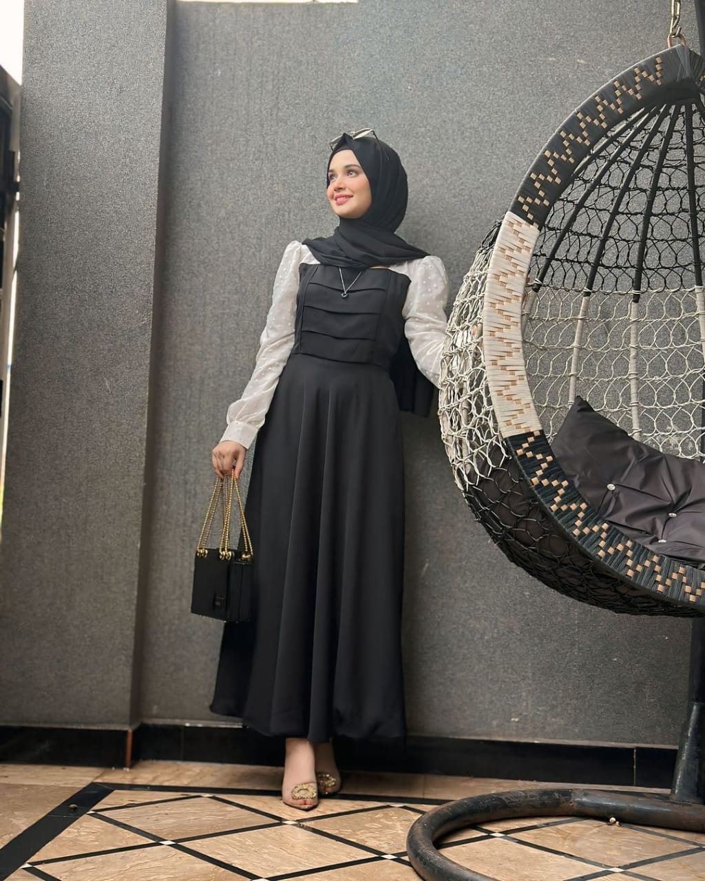 TWO TONE FRONT PLEATED S.C