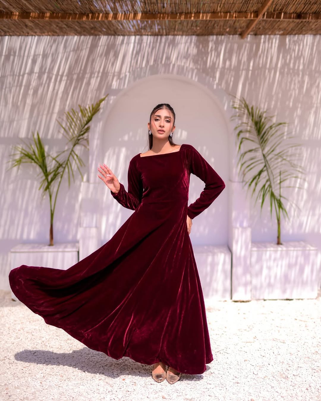 MAROON VELVET SQUARE NECK DRESS