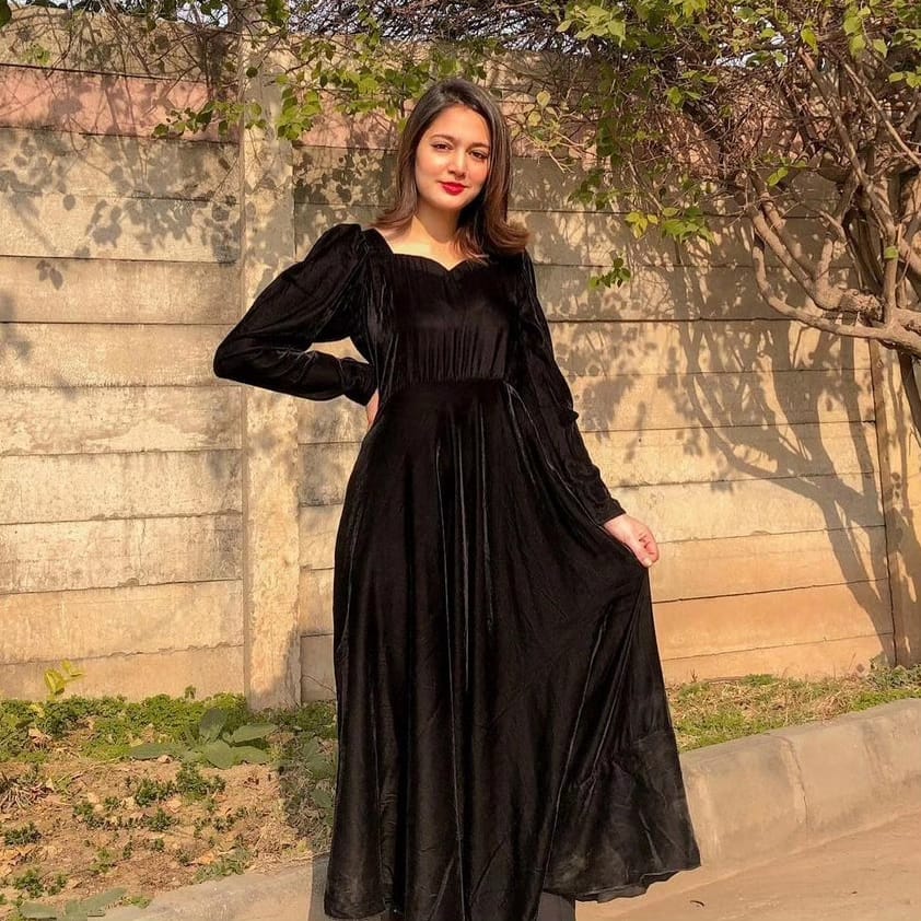 BLACK VELVET FROCK FOR HER